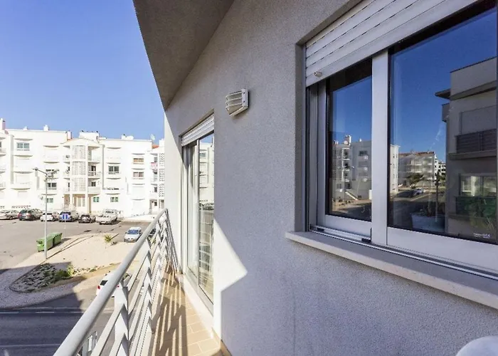 아파트 Cozy In 76 M² With Lovely Terrace