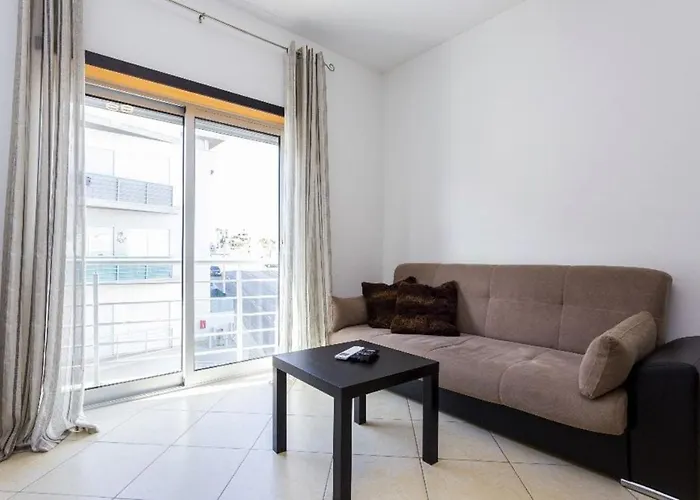 Cozy In 76 M² With Lovely Terrace